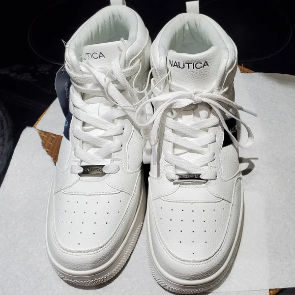High top Nautica Sneakers - Picture 3 of 4